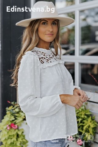 Дамска елегантна блуза в бяло с принт на точки и ефектно бродирано деколте, снимка 3 - Блузи с дълъг ръкав и пуловери - 39890805