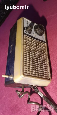 Siemens портативно радио. , снимка 2 - Ресийвъри, усилватели, смесителни пултове - 37011165