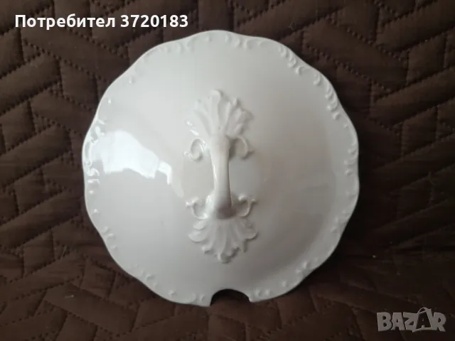 Порцеланов супник, снимка 3 - Прибори за хранене, готвене и сервиране - 49361951
