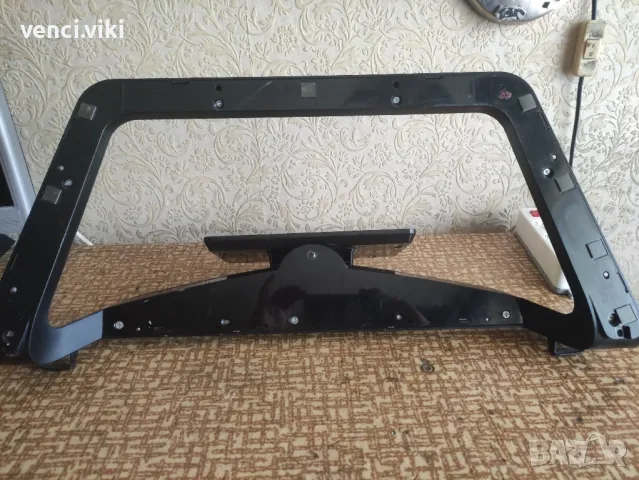 Стойка за LG 42LM615S