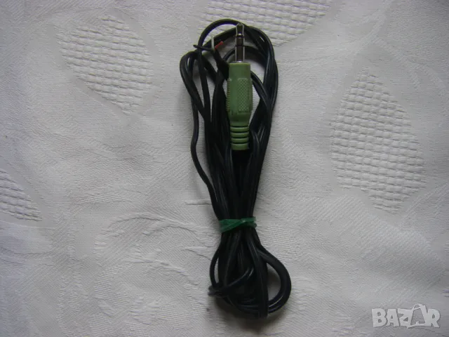 Аудио кабел със стерео жак 3.5мм черен 1.5 метра 