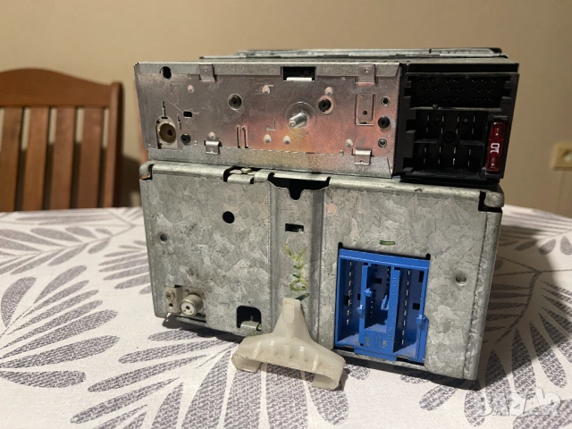 Авто касетофон , снимка 2 - Аксесоари и консумативи - 53374166