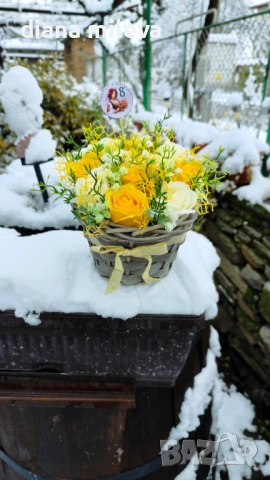 Кашпа с рози от пластичен сапун!!, снимка 10 - Декорация за дома - 53324601