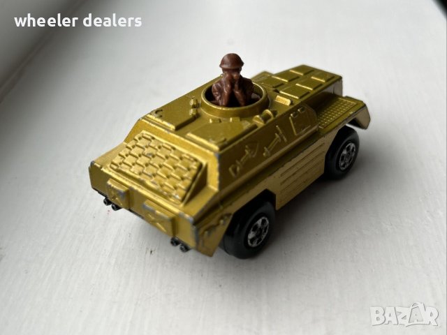 Метална количка Matchbox Stoat Armored Truck 1/64, снимка 5 - Колекции - 40379600