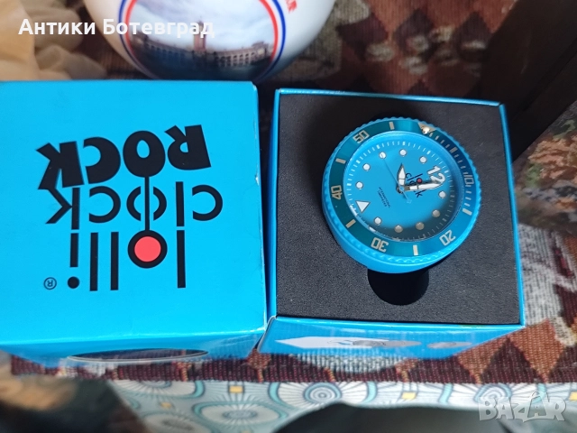 Настолен часовник 