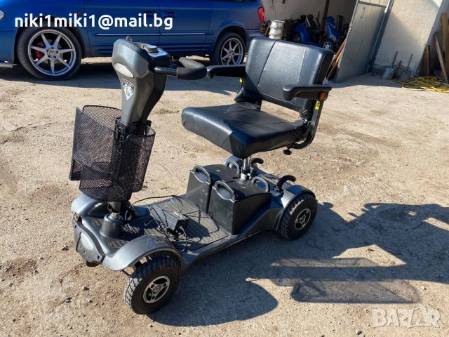 скутер за трудноподвижни хора 