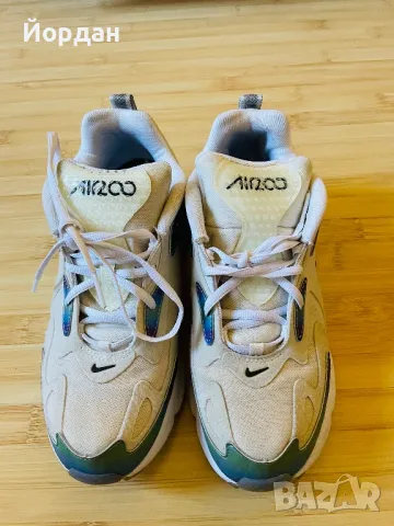 Продавам Дамски Маратонки Nike Air 200  ТОП Състояние!, снимка 2 - Маратонки - 48602658