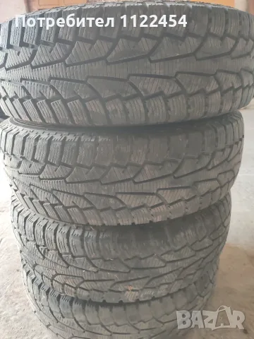 Бусови гуми215/75/16с