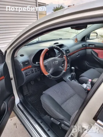 Toyota Avensis 2.0, снимка 7 - Автомобили и джипове - 55749172