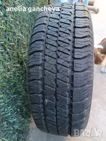 Гума  GOODYEAR WRANGLER  235/65 R17 , снимка 1 - Гуми и джанти - 47497488