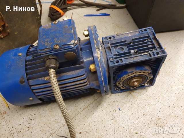 Монофазен ел.двигател с редуктор 35 оборота   1.5 кW, снимка 11 - Електродвигатели - 31914364