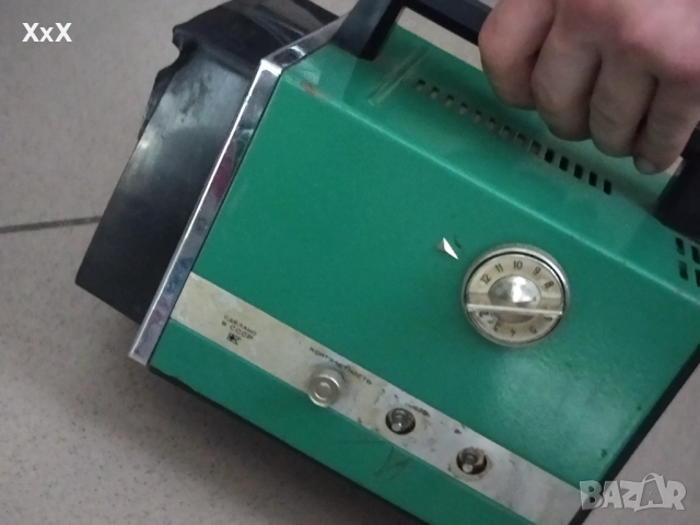 Стар телевизор за къмпинг (ретро), снимка 12 - Антикварни и старинни предмети - 52094312