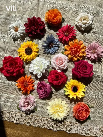 Цвете за коса ,аксесоар към носия 