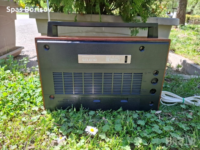 радио селена 215, снимка 5 - Радиокасетофони, транзистори - 54327242