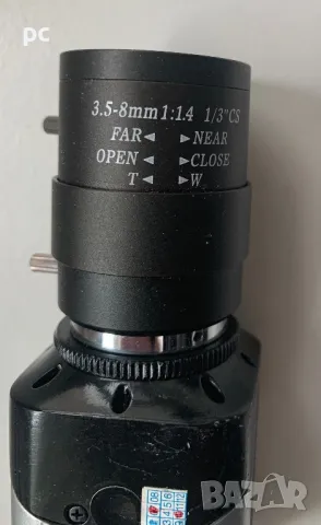 Камера с варио обектив