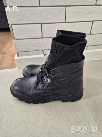 Дамски боти Sara pen, снимка 4 - Дамски боти - 52679534