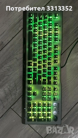 Механична клавиатура Roccat Vulcan 120 AIMO RGB , снимка 3 - Клавиатури и мишки - 54086235