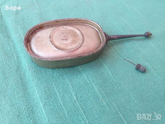 Стара масльонка метална, снимка 4 - Антикварни и старинни предмети - 30019096