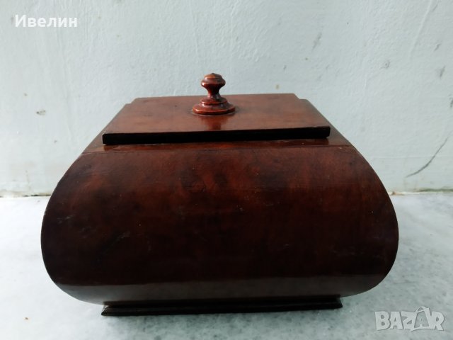 стара дървена кутия за цигари , снимка 1 - Антикварни и старинни предмети - 29234196