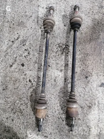 Полуоска Полуоски задни Nissan X-Trail T30 2.2 114ks , снимка 2 - Части - 49199477