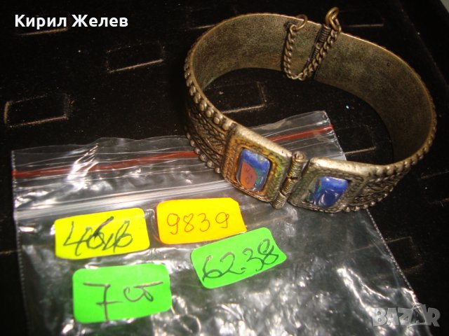 СТАРА БРОНЗОВА ВЪЗРОЖДЕНСКА ГРИВНА с ЩИФТ и СИНЯ КЕРАМИКА ОРНАМЕНТИРАНА 9839, снимка 5 - Антикварни и старинни предмети - 31720572