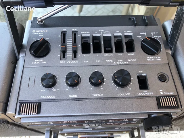 Hitachi TRK-9140E Голям,тежък и много свирещ радиокасетофон!, снимка 12 - Радиокасетофони, транзистори - 55742299
