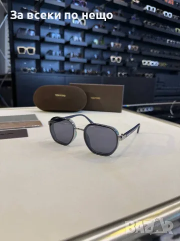 Tom Ford Слънчеви Очила С UV400 Защита Том Форд - Различни Цветове Код SK2043, снимка 2 - Слънчеви и диоптрични очила - 55752938