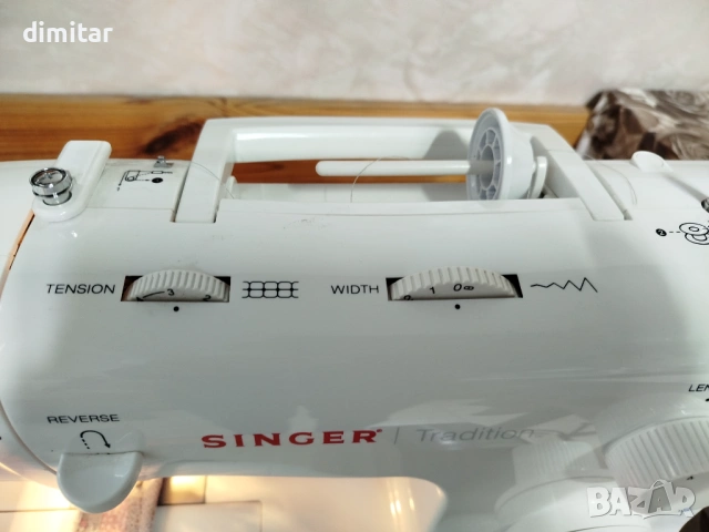 Битова шевна машина SINGER , снимка 3 - Шевни машини - 54249365
