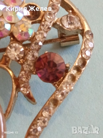 Винтидж брошка с флорален мотив украсен с кристали имитация на лунен камък 30638, снимка 5 - Други - 52546468