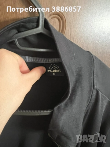 ЕКИП FLAIR(черен, размер S), снимка 2 - Спортни дрехи, екипи - 52480229