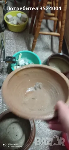 Керамична саксия, снимка 2 - Саксии и кашпи - 48775553