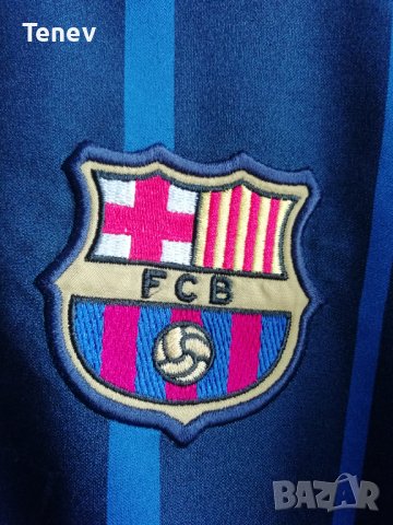 Barcelona Carles Puyol Nike оригинална тениска фланелка Барселона, снимка 3 - Тениски - 39769806