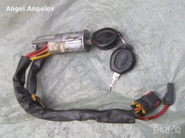 Контактен ключ за Peugeot 206 Hatchback (1998 - 2012), снимка 1