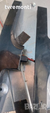 TV стойка телевизор Samsung модел UE32T4302, снимка 2 - Стойки, 3D очила, аксесоари - 40363972