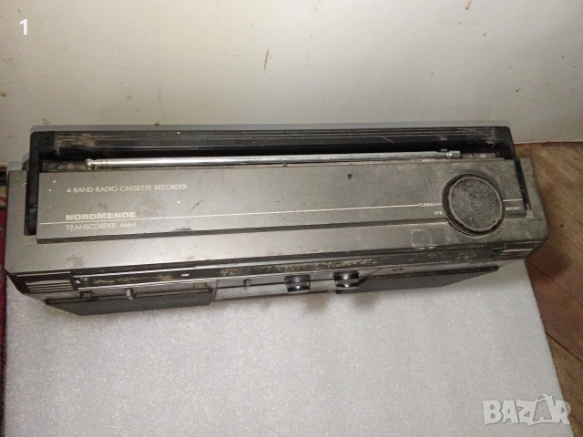 Радиокасетофон Nordmende , снимка 3 - Радиокасетофони, транзистори - 54328566