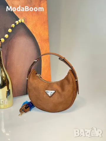 Prad🅰️ дамски чанти Различни цветове , снимка 10 - Чанти - 48353947