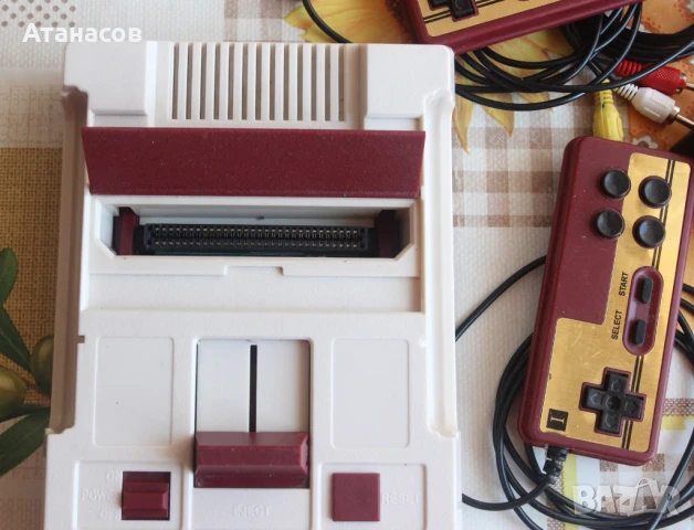 Family computer конзола - Нинтендо 8 бита, снимка 10 - Nintendo конзоли - 50513189