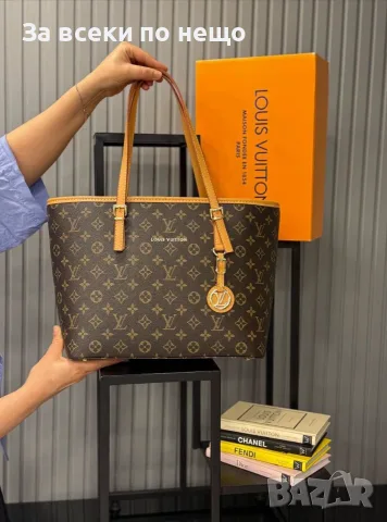Michael Kors Дамска Чанта Майкъл Корс - Различни Цветове Код SB-56