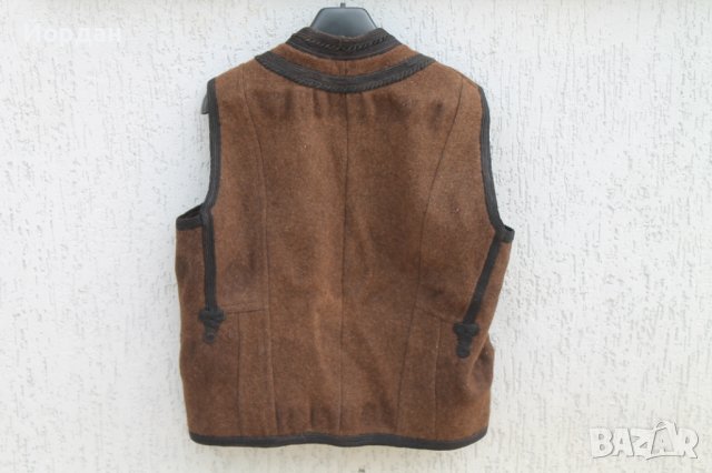 Вълнено елече от кафяв шаек с гайтани , снимка 5 - Антикварни и старинни предмети - 37039961