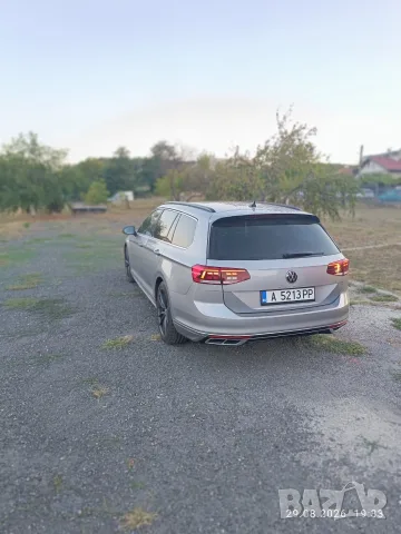 VW Passat 2.0 TDI 3 R-line 2022г., снимка 11 - Автомобили и джипове - 56414109