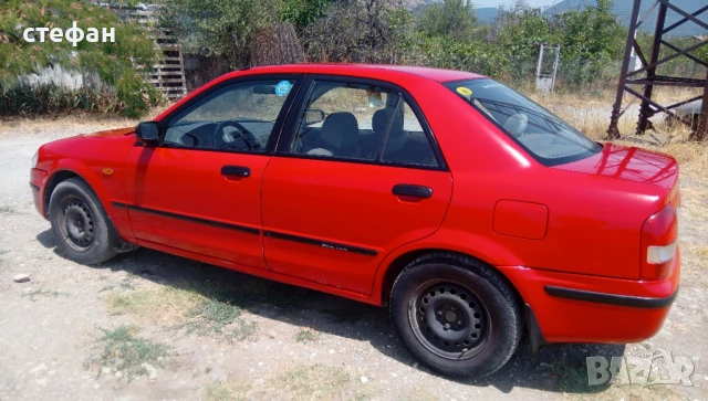 мазда 323, снимка 3 - Автомобили и джипове - 51166604
