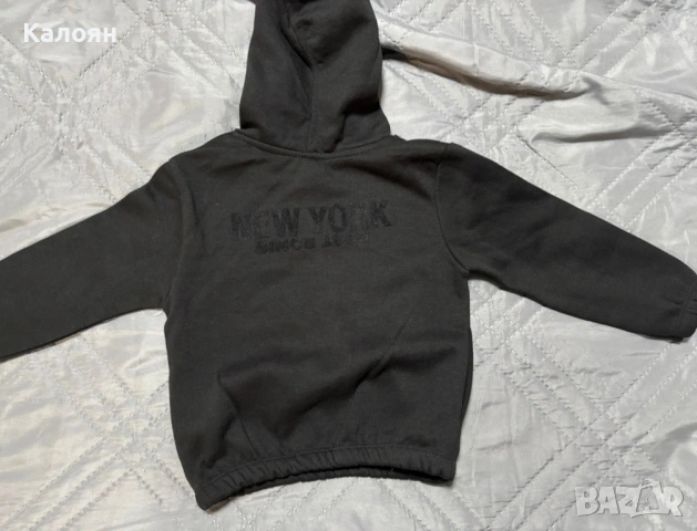 DKNY за момче ( ново с етикет ) - 4 г, снимка 3 - Детски анцузи и суичери - 54168821