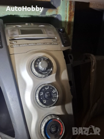  Радио CD Тойота Ярис след 2006г., снимка 2 - Части - 53031690