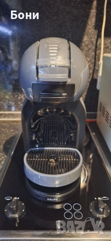 Продавам кафемашина Dolce Gusto, снимка 2 - Кафемашини - 53082329