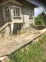 стара къща с нов покрив, снимка 3