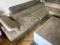 Ъглов разтегателен диван + табуретка + маса – запазен няма скъсано протрито , снимка 7