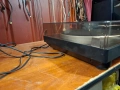 Продава се грамофон Lenco L-133. , снимка 4