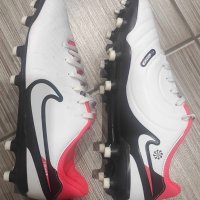Nike футболни обувки, снимка 1 - Детски маратонки - 44474687