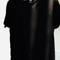 Черна тънка тениска LEE,XL, снимка 1 - Тениски - 29440152