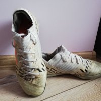 Адидас Меси Детски футболни обувки, стоножки, калеври, 36 номер, снимка 1 - Футбол - 34162702